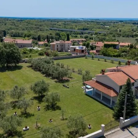 Vista Olivo 公寓